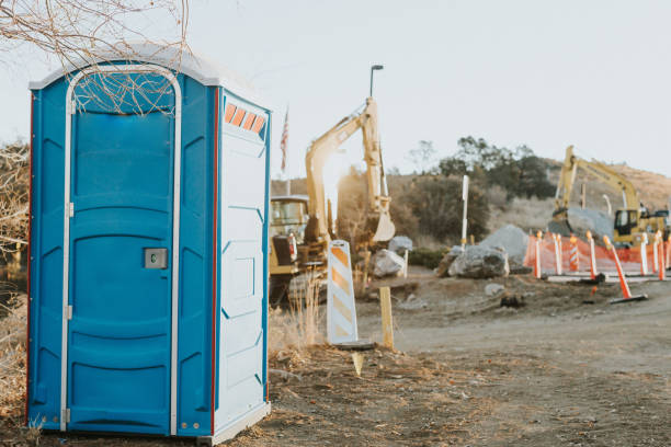 Portable Toilet Options We Offer in Colon, MI
